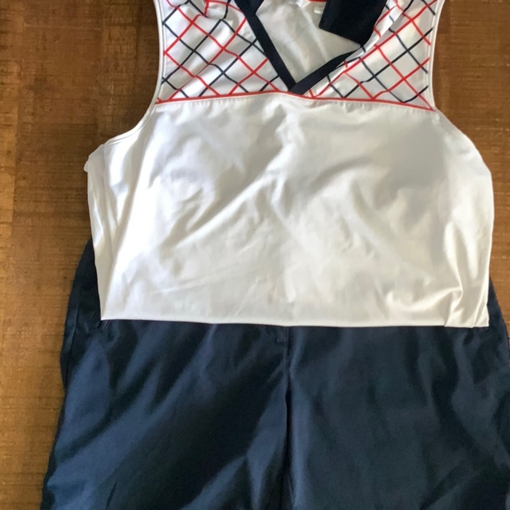 Last Hagen sz 8 navy shorts and sz Med top